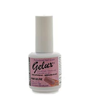 gelux pink selfie