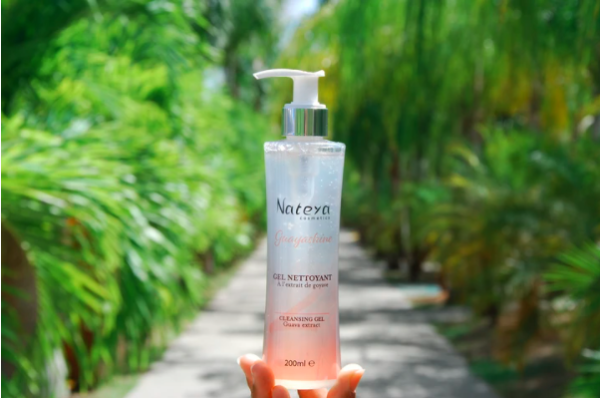 Le Gel nettoyant Guayashine