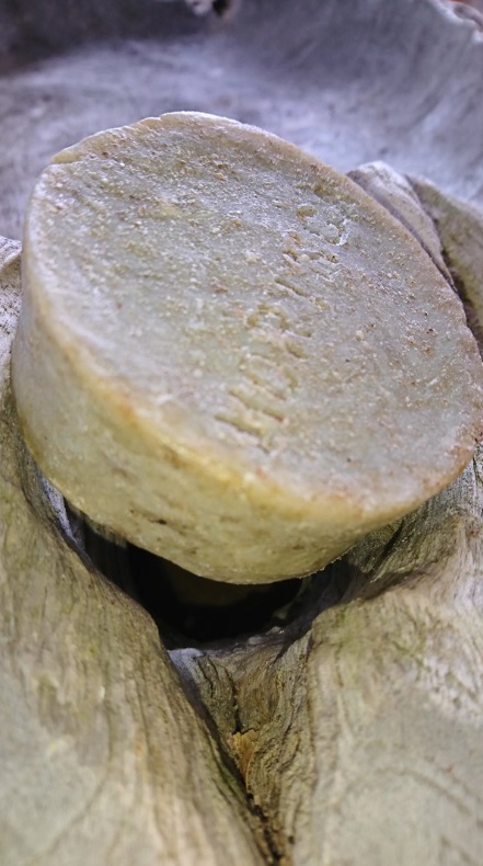 pain de savon Mopassou LUMINEUSE pain de savon Mopassou LUMINEUSE