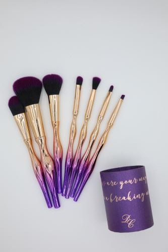 2-djulicious-cosmetics-pinceaux-1-rotated